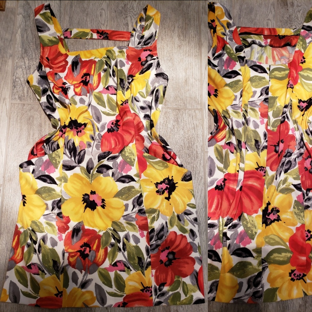 Beautiful floral dressbarn midi dress
